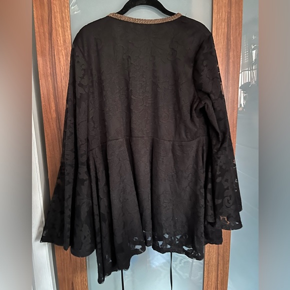 Roaman's Black Lace Blouse | 16 - Picture 8 of 12